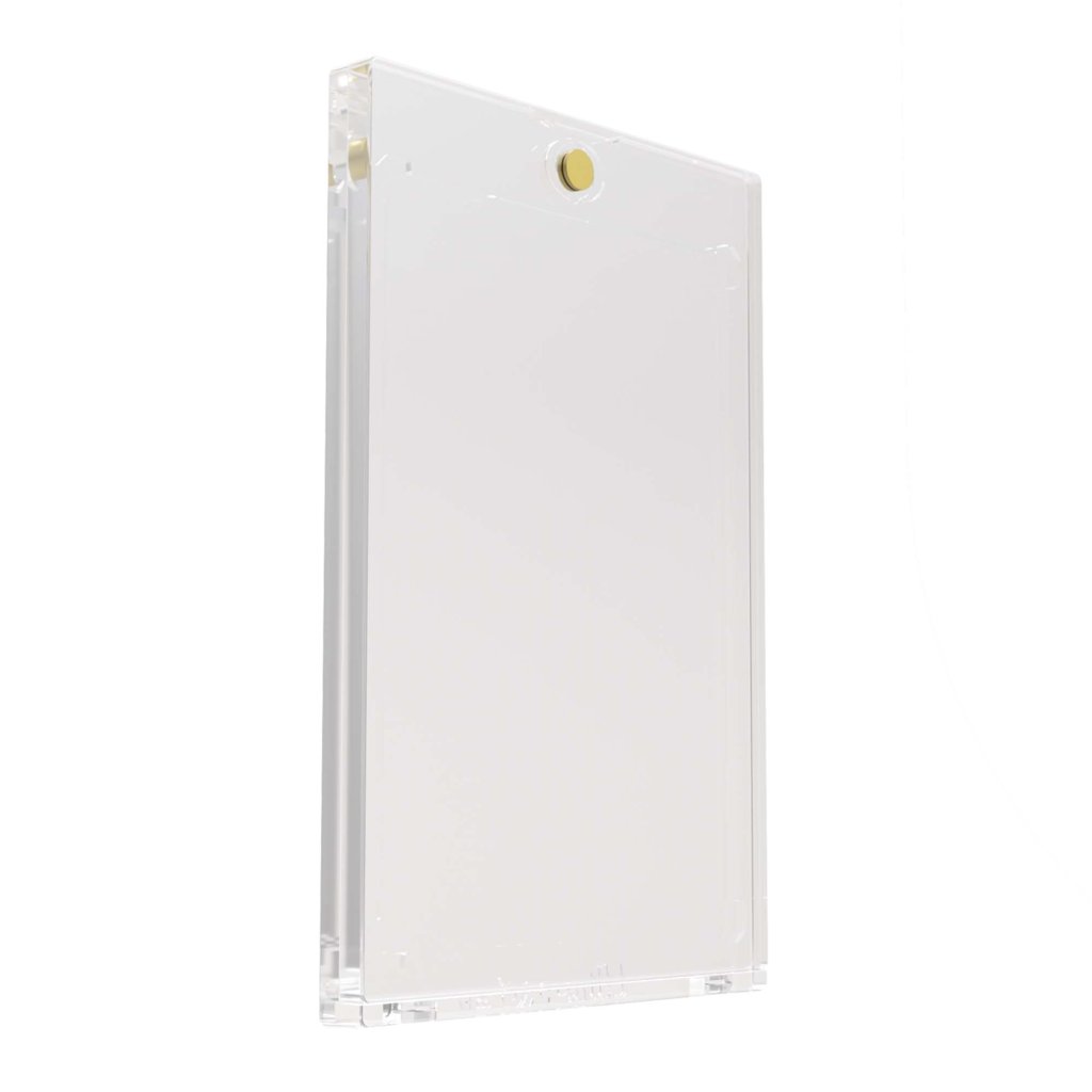ULTRA PRO One Touch 35PT Magnetic Card Holder for Sleeved cards ...